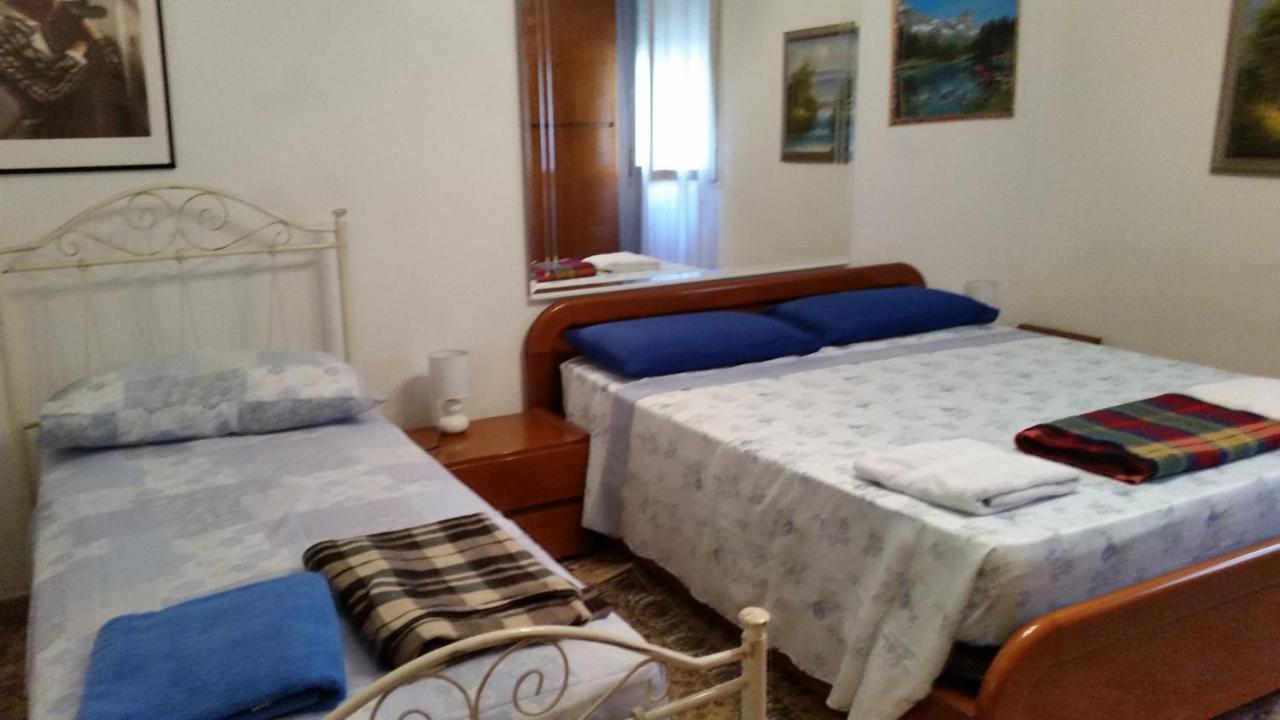 Bed and Breakfast Casa Gramsci Модена Экстерьер фото