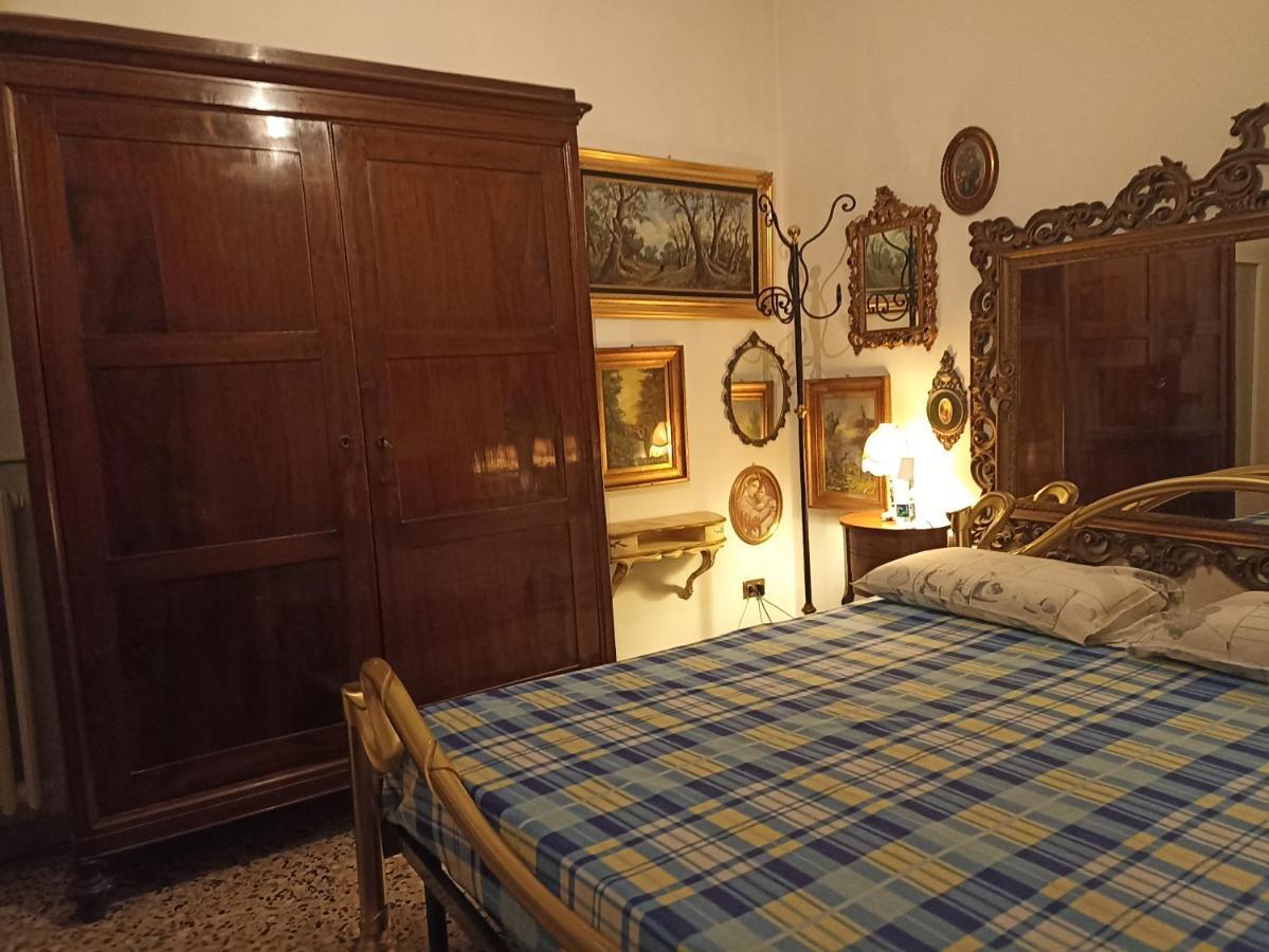 Bed and Breakfast Casa Gramsci Модена Экстерьер фото